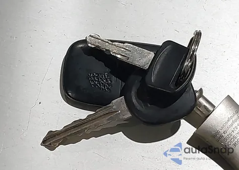 2007 Chevrolet Silverado 1500 Work Truck from USA, damaged, VIN 1GCEC14X87Z597012